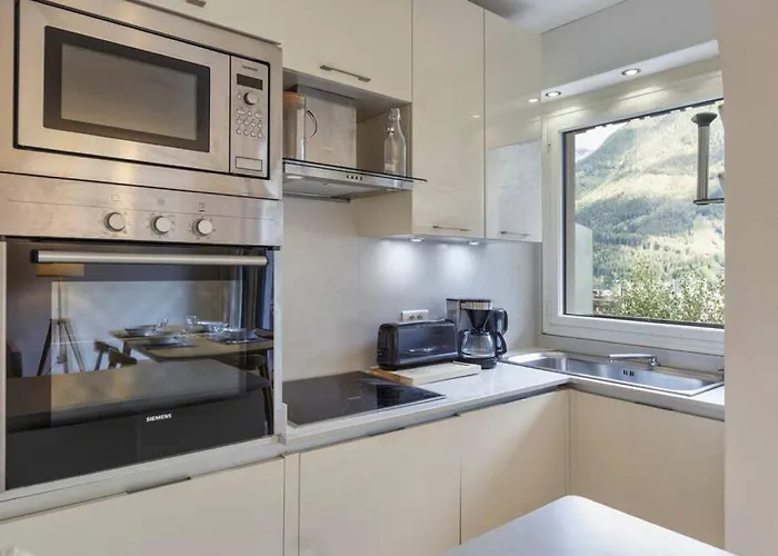 Bios Moderne 3ch Vue Mt Blanc Aiguilles 3mn Brevent Apartamento Chamonix